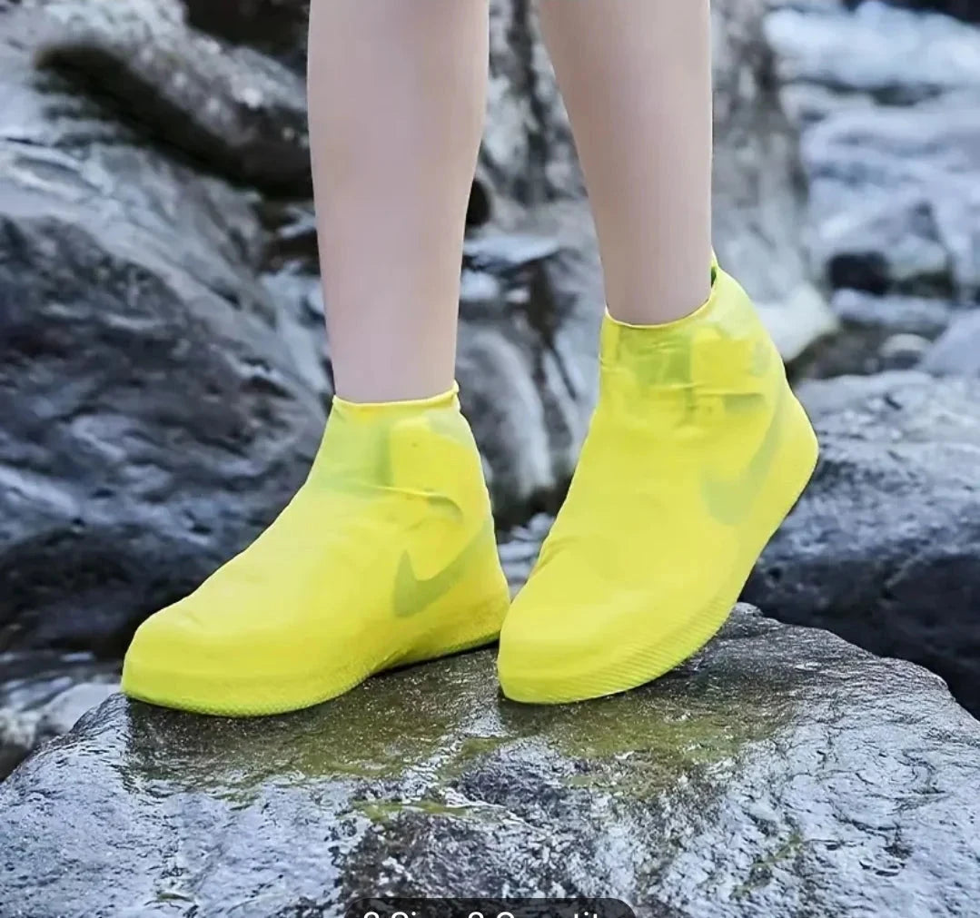 Waterproof Silicone Shoe Covers !